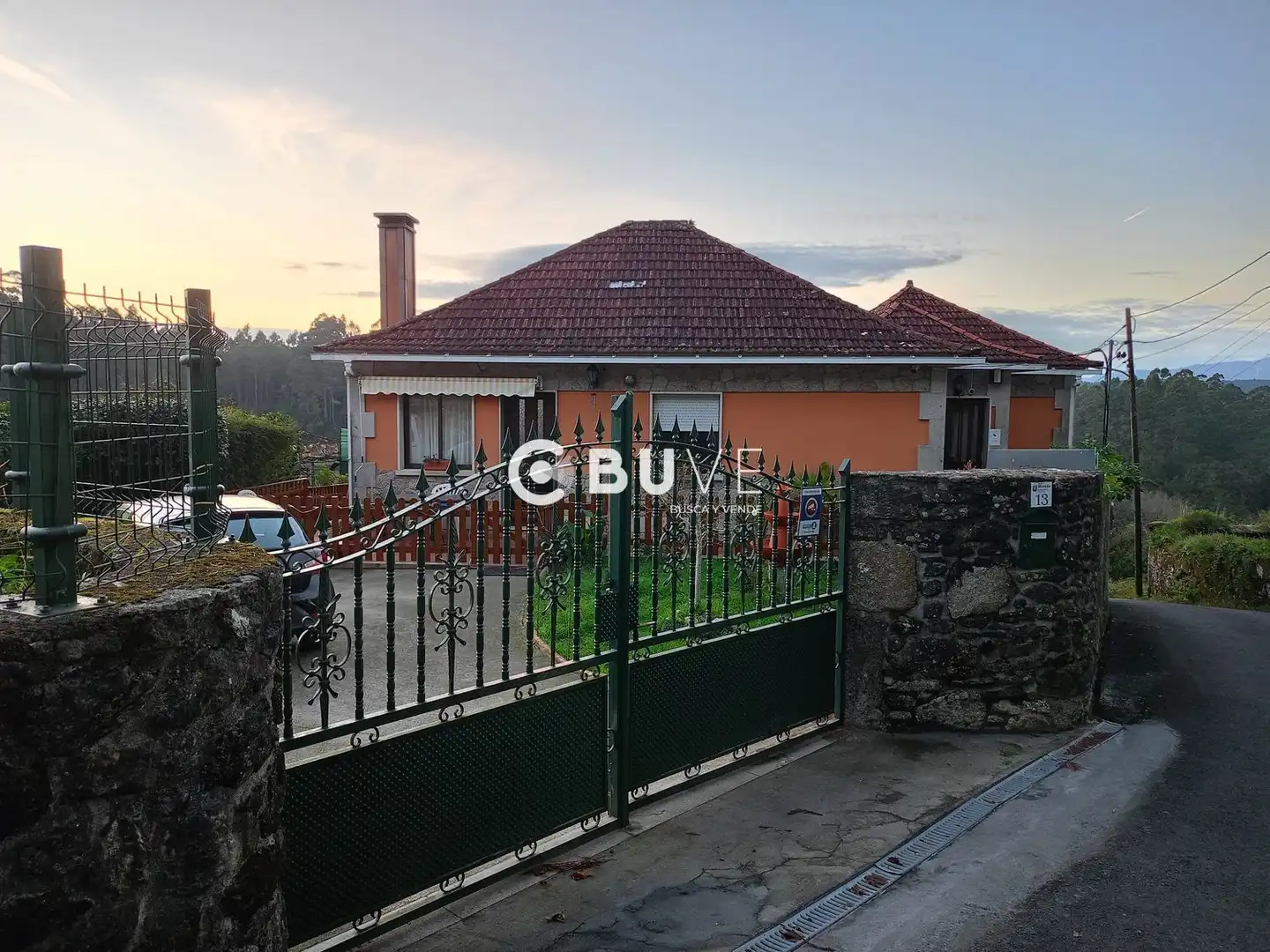 Vista exterior de Casa o chalet en venta en Moraña con Calefacción, Jardín privado y Parquet