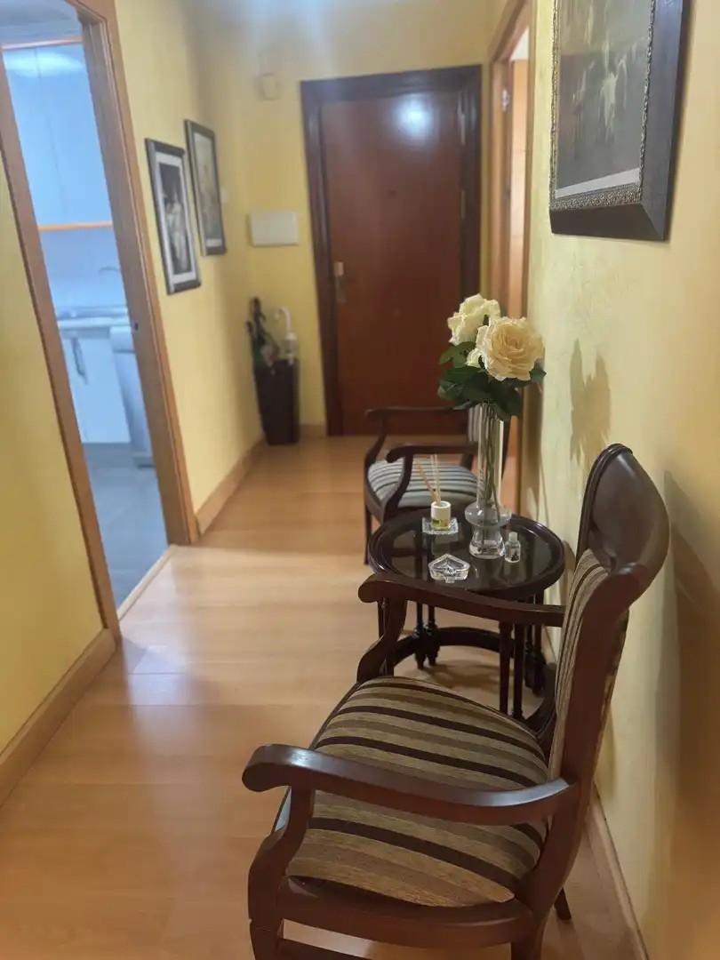Apartament en venda en Almería amb Aire condicionat