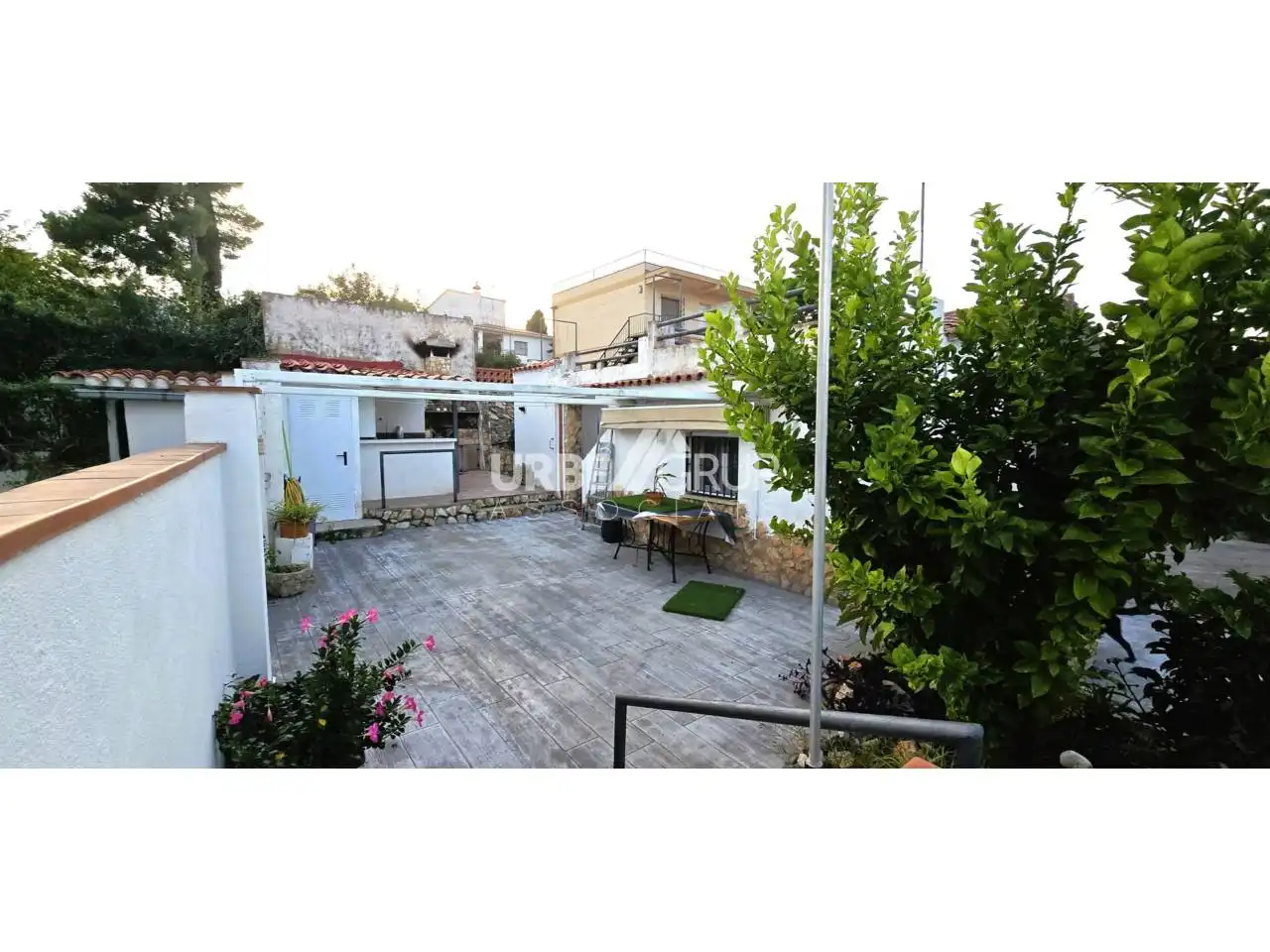 Vista exterior de Casa o chalet en venta en Creixell con Aire acondicionado, Jardín privado y Piscina