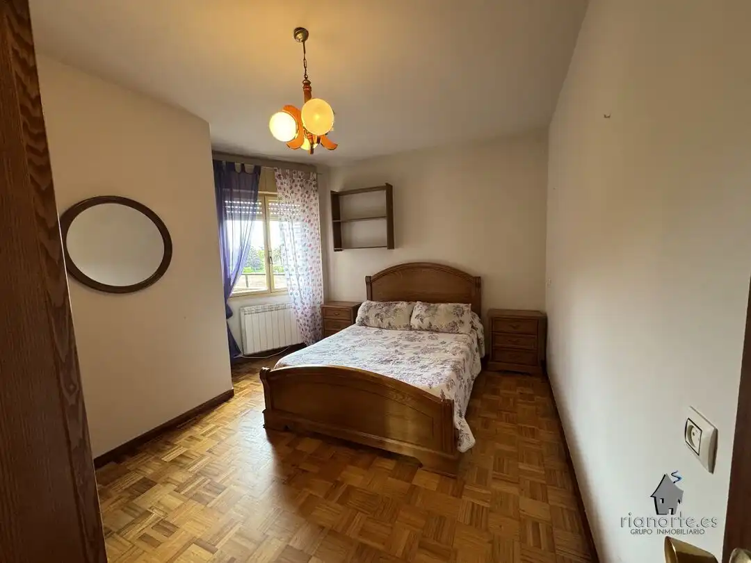 Habitación de Piso en venta en Ribadesella con Calefacción