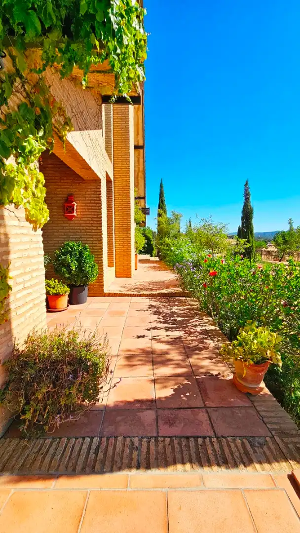 Garden of Houses for sale in El Madroño  with Air Conditioner and Private garden