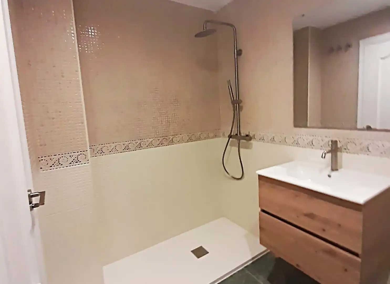 Bathroom of Flat for sale in Málaga