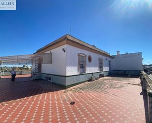 Vista exterior de Casa o xalet en venda en Jerez de la Frontera amb Aire condicionat