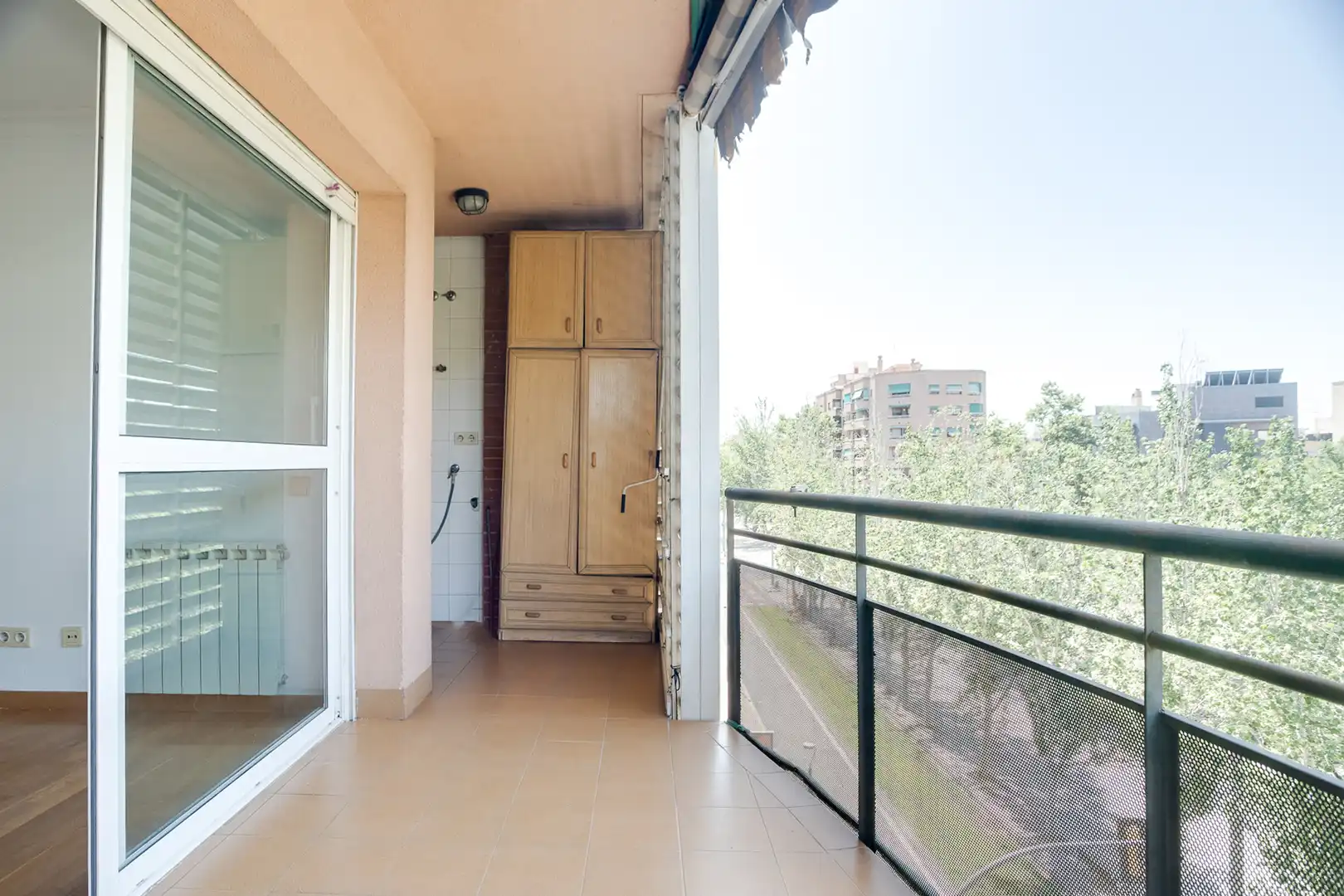 Terrassa de Pis en venda en Sant Adrià de Besòs amb Calefacció i Balcó