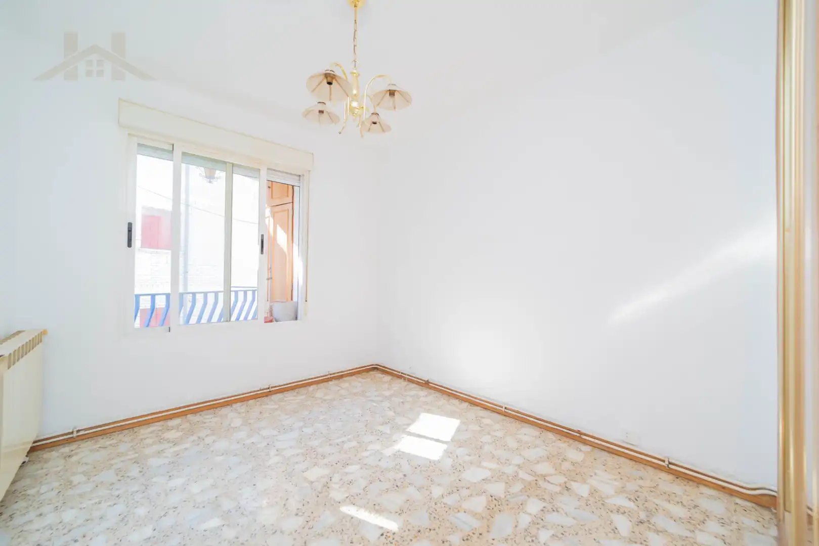 Habitación de Piso en venta en Centro - Manguilla