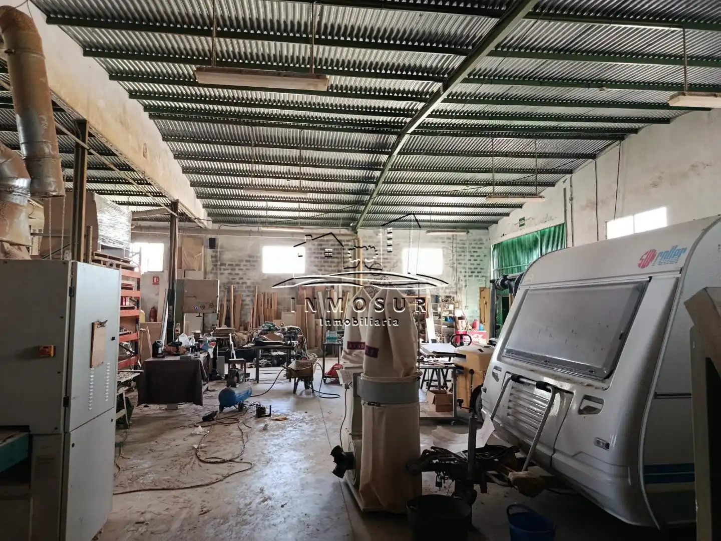 Fabrikhallen zum Verkauf in Lucena