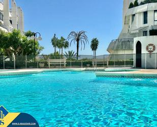 Piscina de Dúplex en venda en Marbella amb Terrassa, Moblat i Piscina comunitària