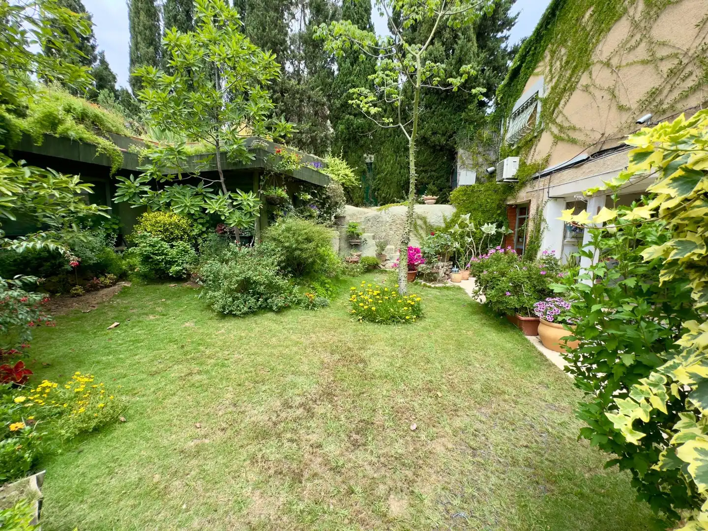 Country house zum Verkauf in Pau