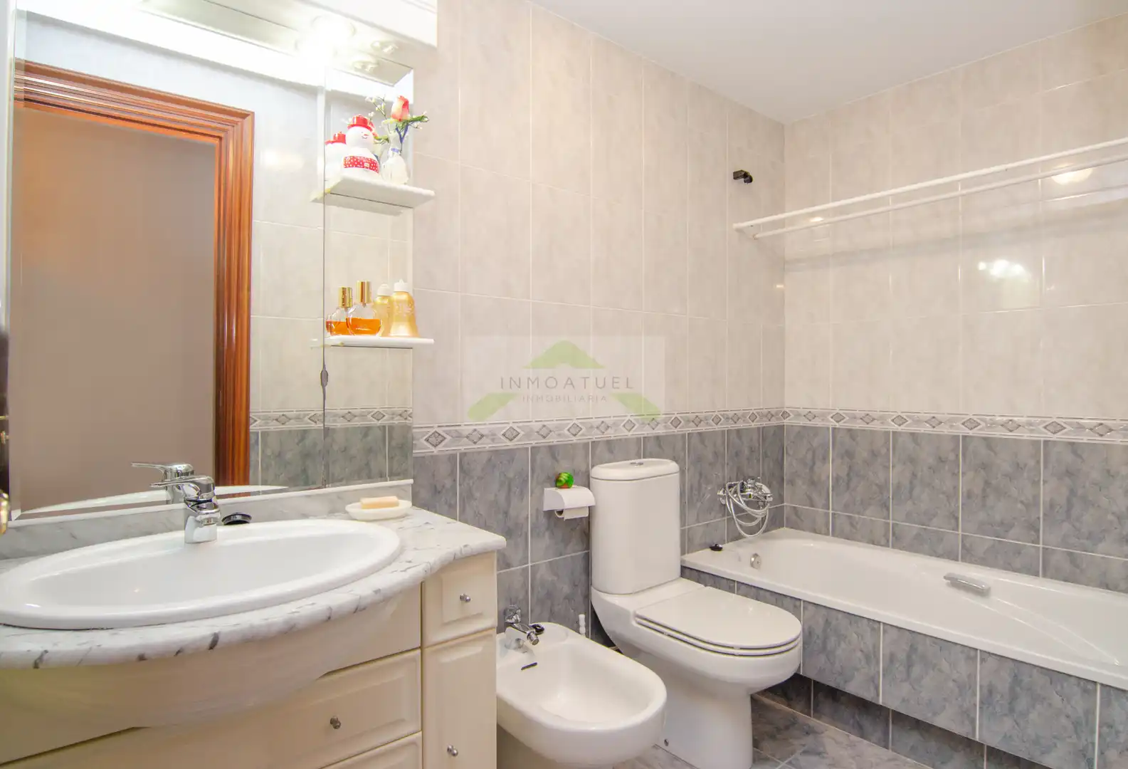 Baño de Piso en venta en A Coruña Capital  con Calefacción, Parquet y Trastero