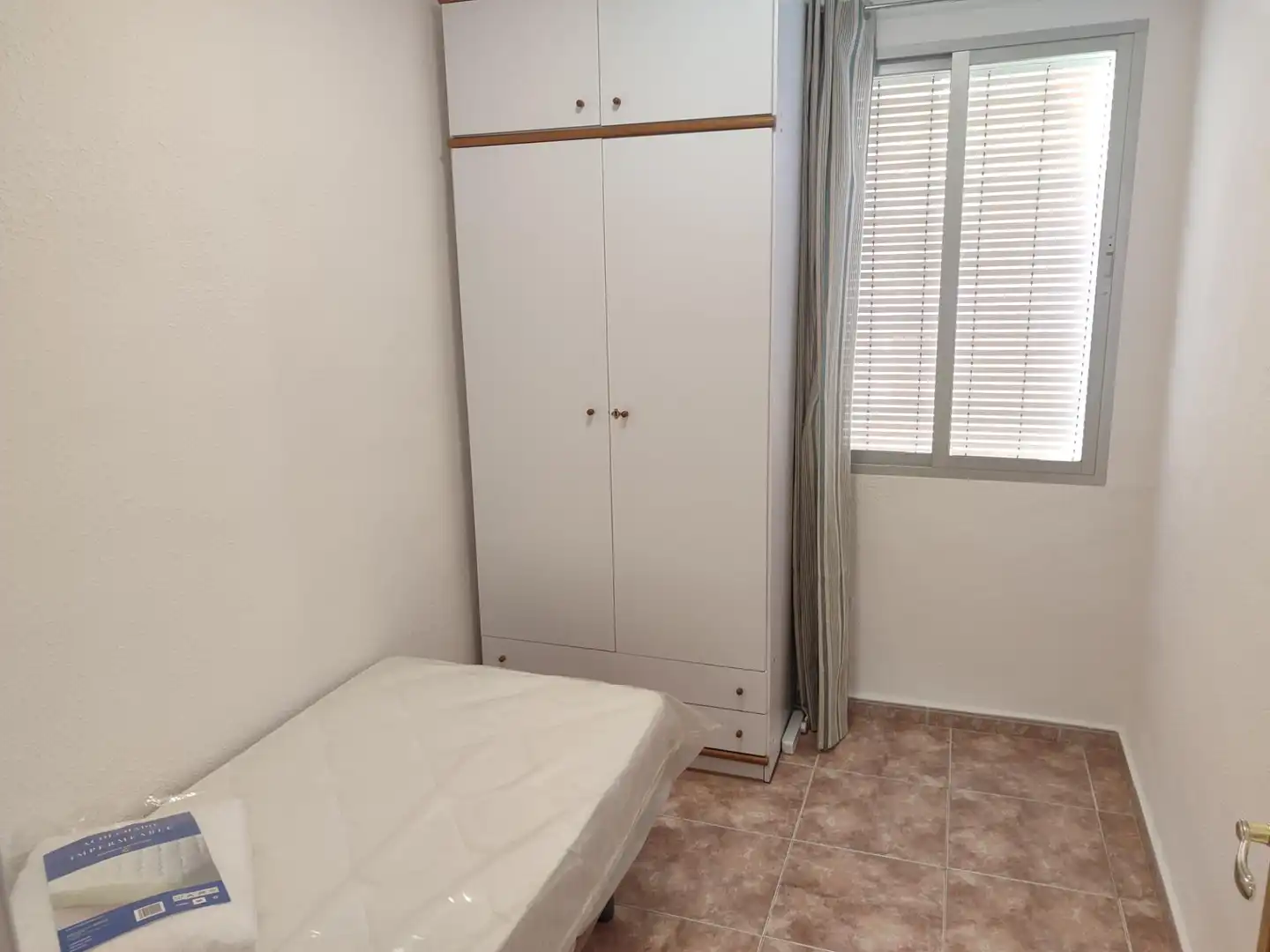 Bedroom of Flat for rent in Granada