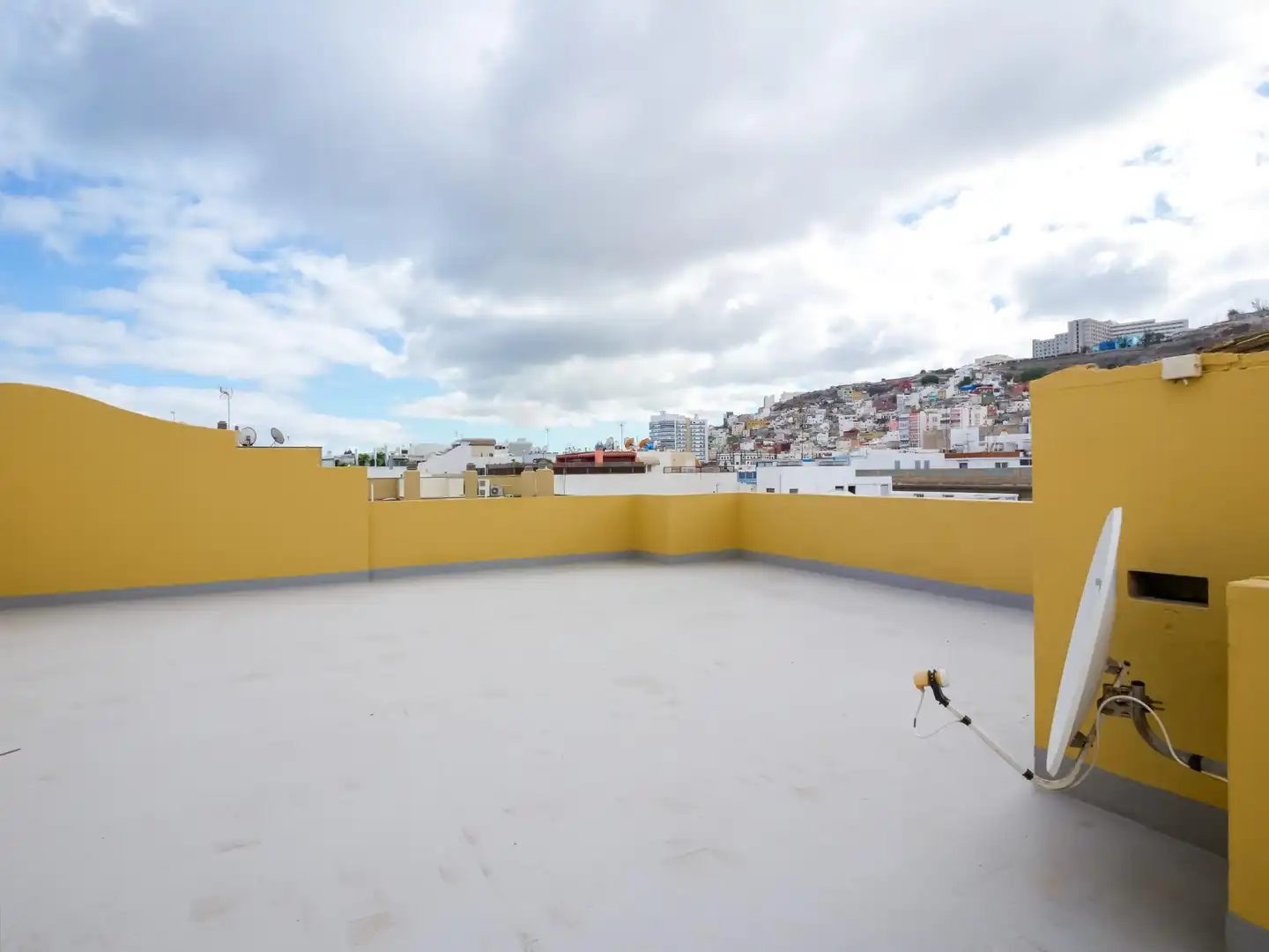 Terrassa de Pis en venda en Las Palmas de Gran Canaria amb Terrassa, Traster i Balcó