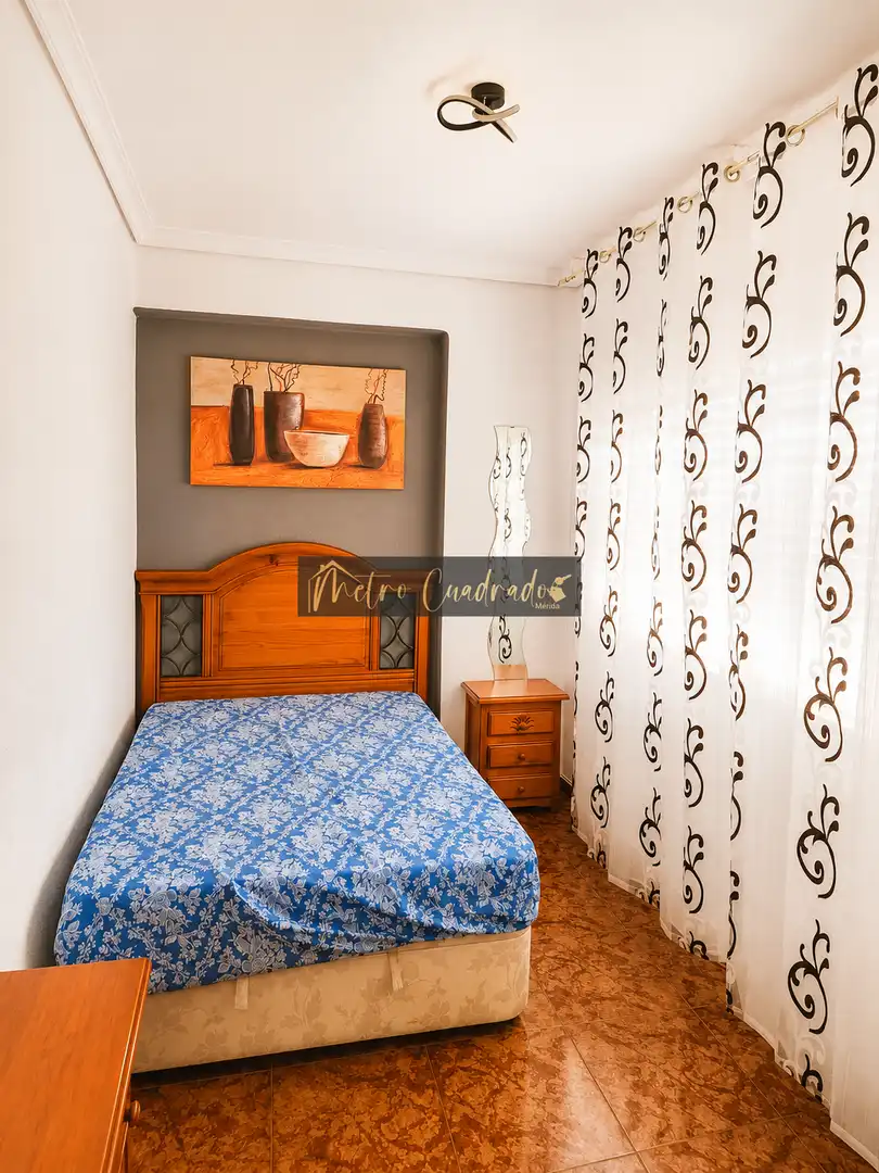 Bedroom of Flat for sale in Almendralejo  with Air Conditioner and Storage room