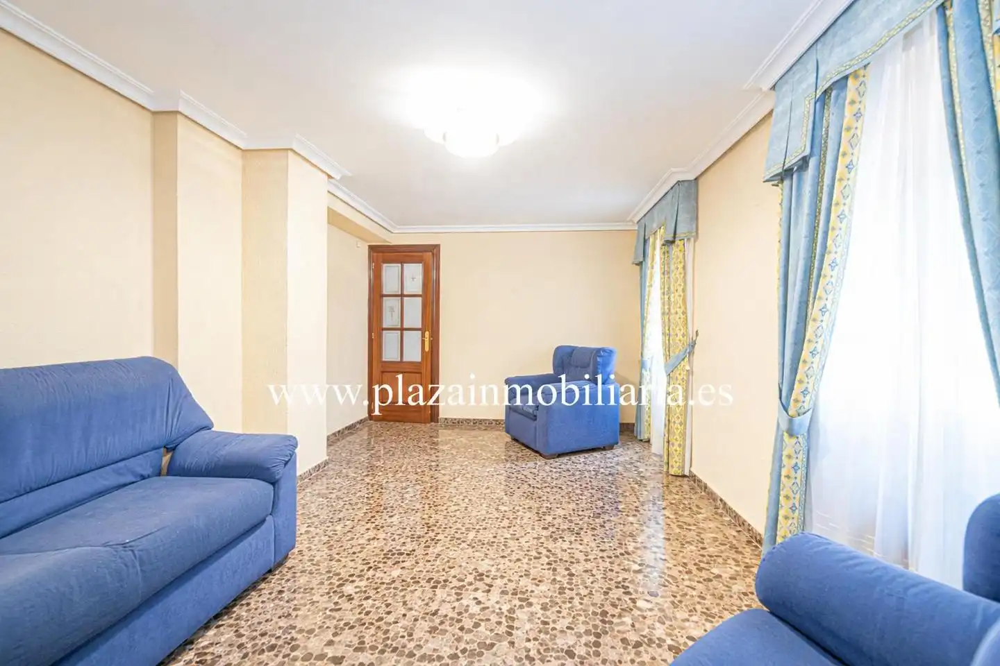 Living room of Houses for sale in Lucena  with Air Conditioner and Terrace