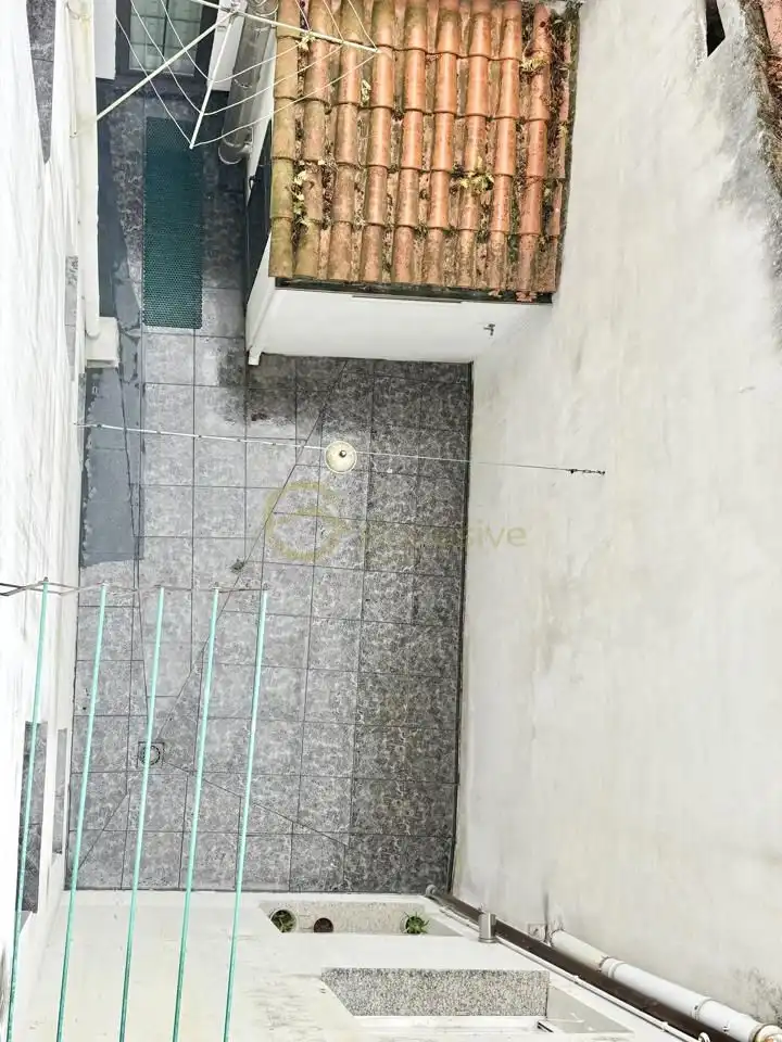 Piscina de Casa adosada en venda en Avilés amb Calefacció, Jardí privat i Terrassa