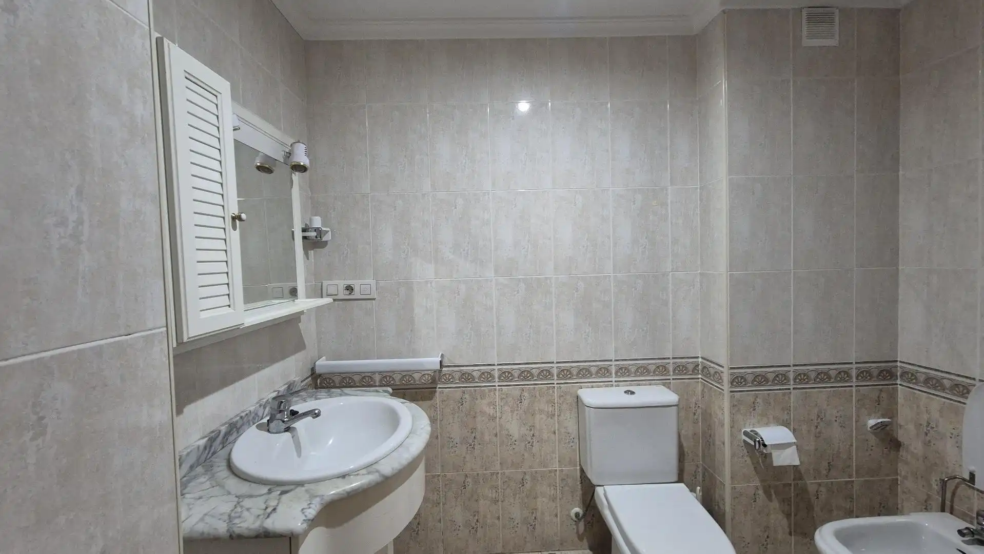 Baño de Piso en venta en Villena