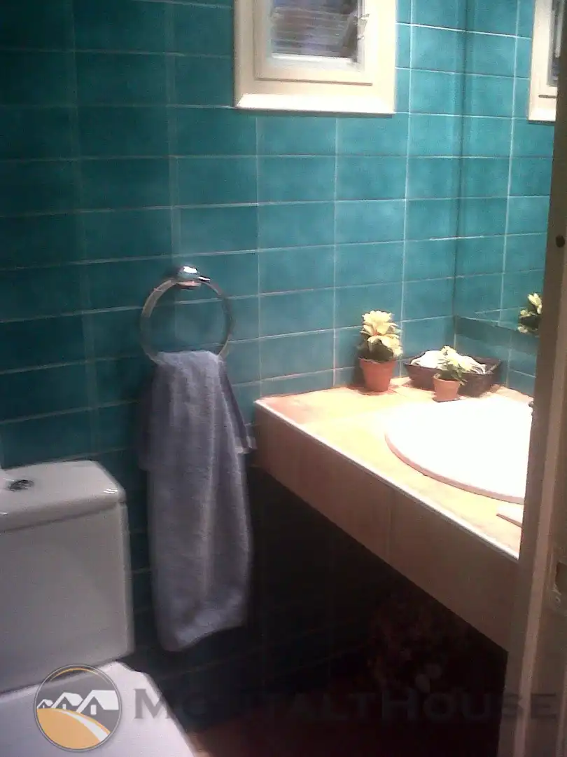 Baño de Piso en venta en Sant Vicenç de Montalt con Calefacción, Terraza y Piscina comunitaria