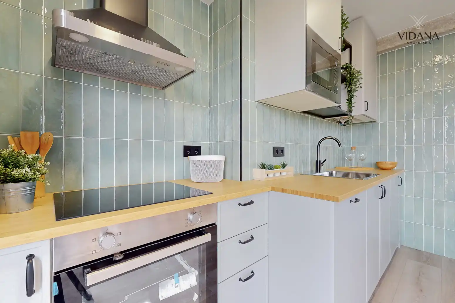Cocina de Piso en venta en  Pamplona / Iruña con Calefacción, Parquet y Terraza