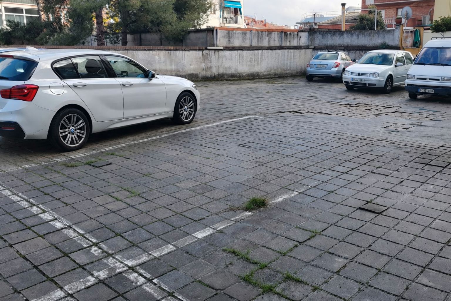 Aparcament de Garatge en venda en Barberà del Vallès amb Alarma