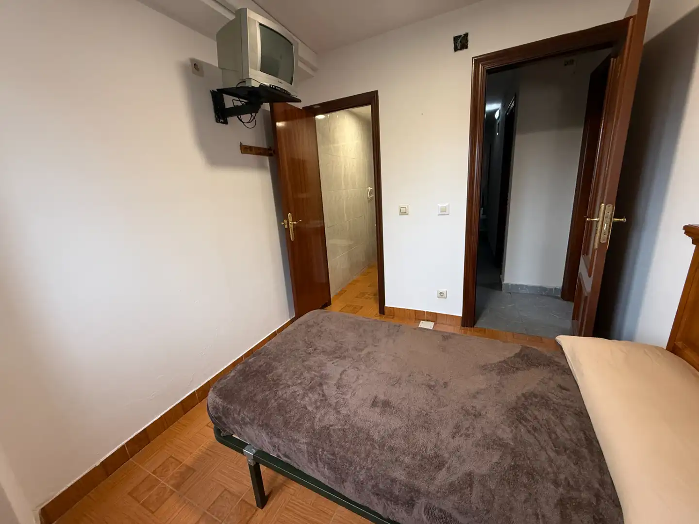Dormitori de Edifici en venda en Siero amb Alarma