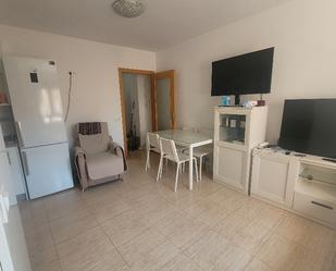 Living room of Flat for sale in Roquetas de Mar  with Air Conditioner, Furnished and Oven