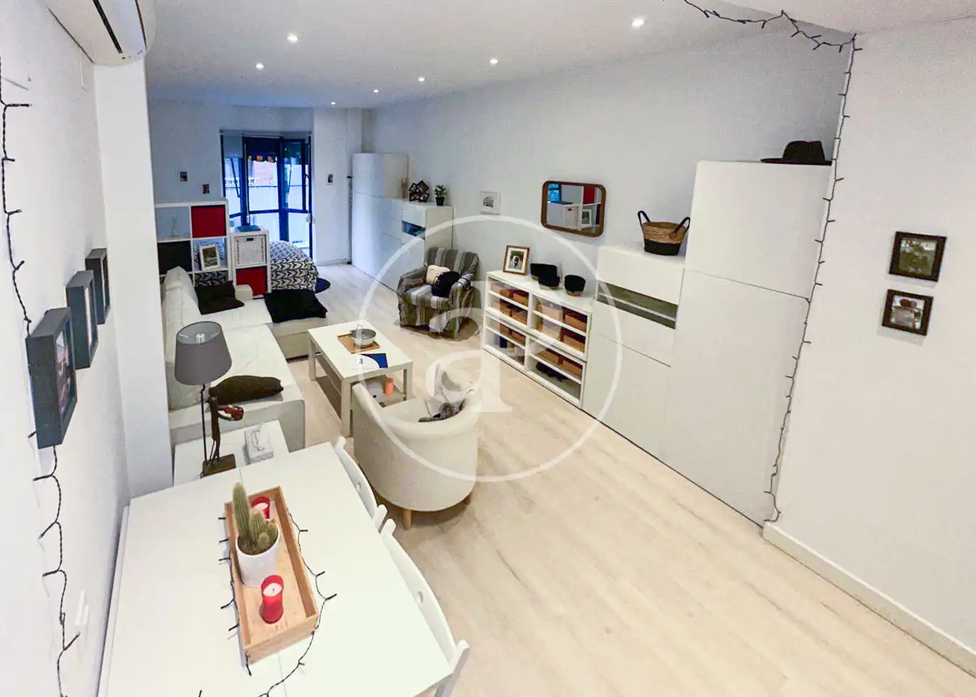 Loft de alquiler en C. de Londres, Guindalera
