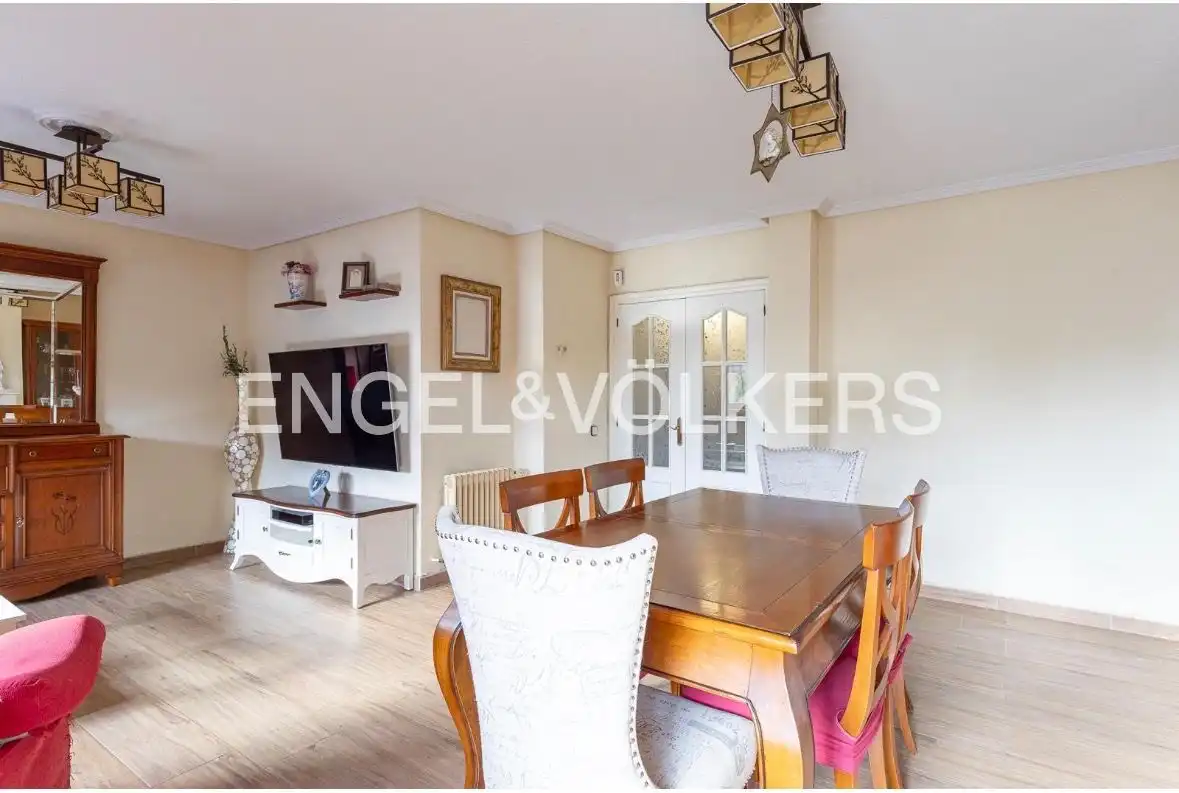 Comedor de Casa adosada en venta en El Naranjo
