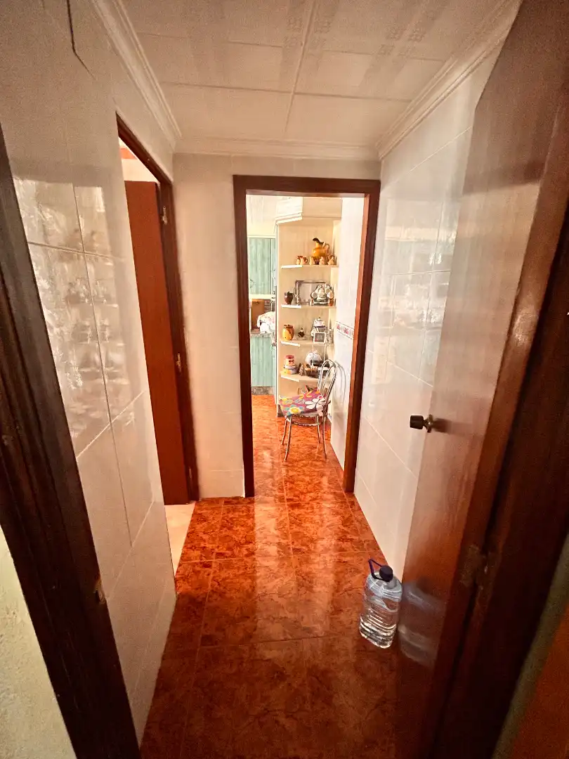 Piso en venta en Alicante / Alacant con Aire acondicionado, Amueblado y Balcón