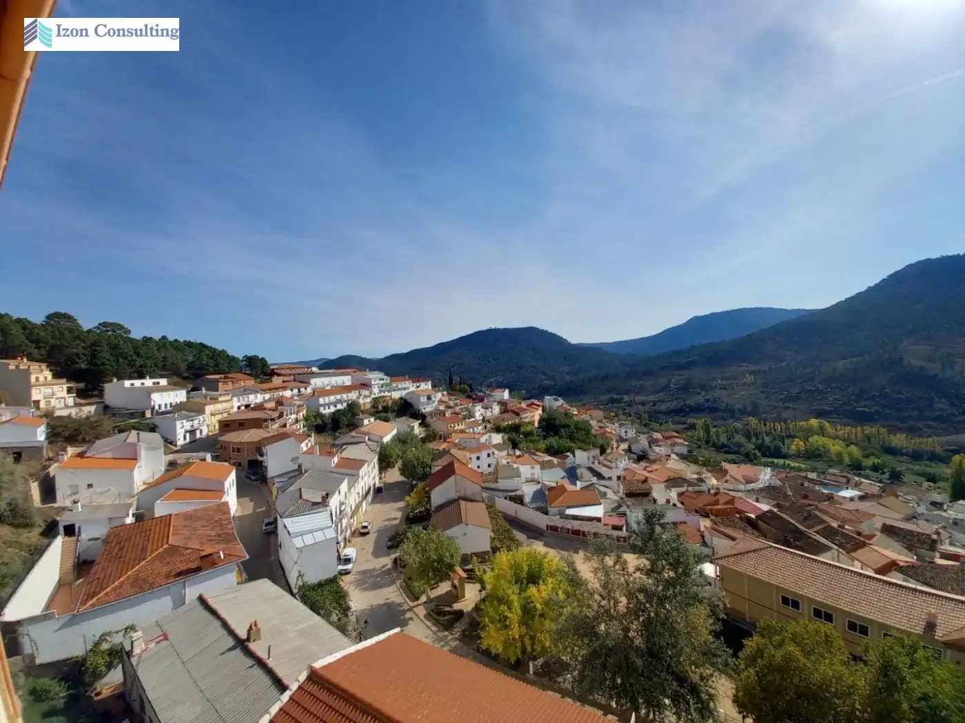 Vista exterior de Edificio en venta en Paterna del Madera