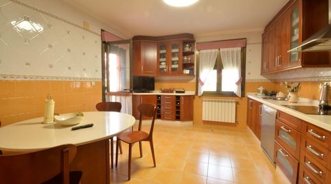 Foto 2 de Casa o xalet en venda a Parroquias Sur - La Manjoya, Oviedo