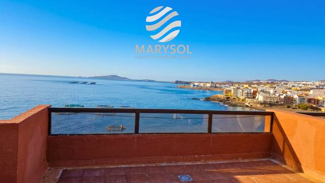 Piso en Alquiler en Playa del Hombre - Taliarte - Salinetas