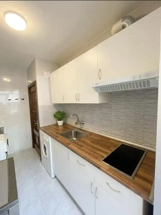Cocina de Piso en venta en Madrid