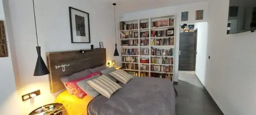 Bedroom of Apartments for sale in Málaga  with Air Conditioner and Balcony