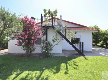 Villa mit Pool zum Verkauf in Fuente El Saz de Jarama