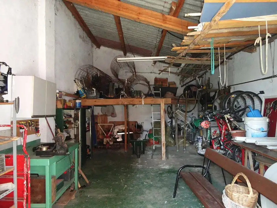 Garaje en venta en Valle de Valdelaguna