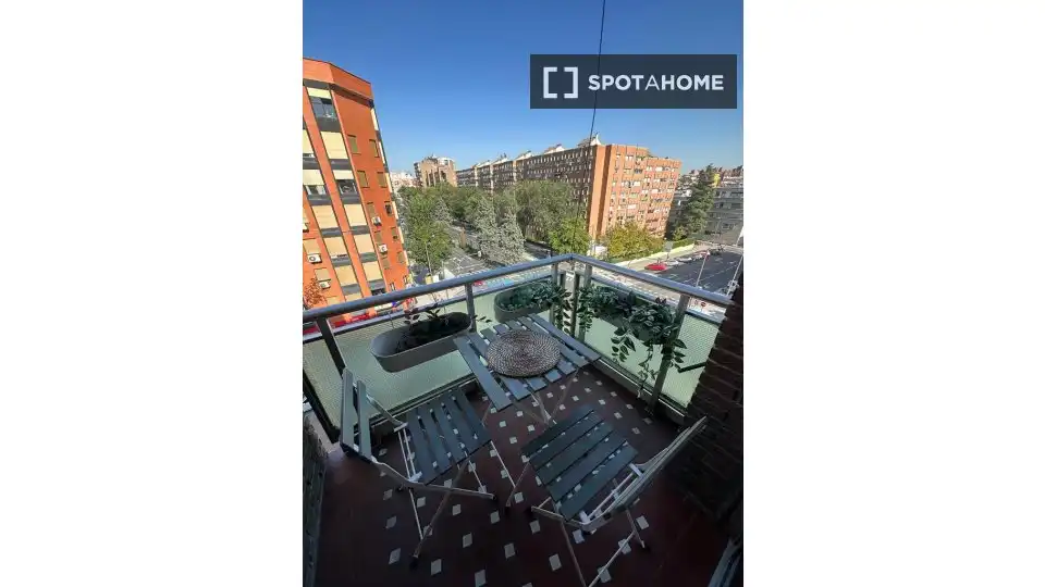 Exterior view of Flat for share in Retiro