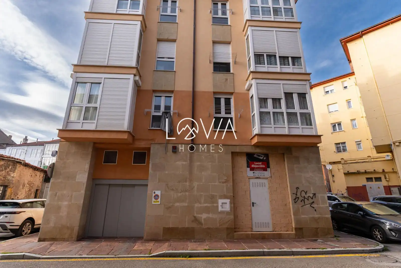 Exterior view of Garage for sale in Reinosa