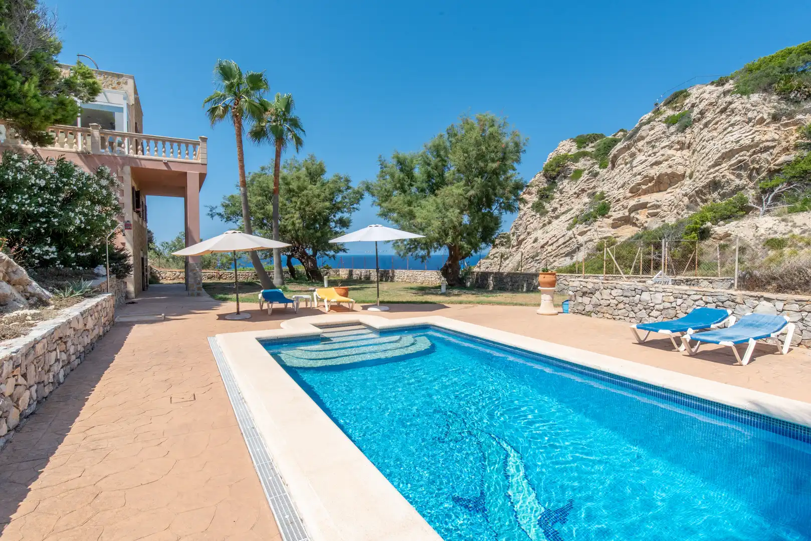 Piscina de Finca rústica en venta en Capdepera con Aire acondicionado, Calefacción y Trastero