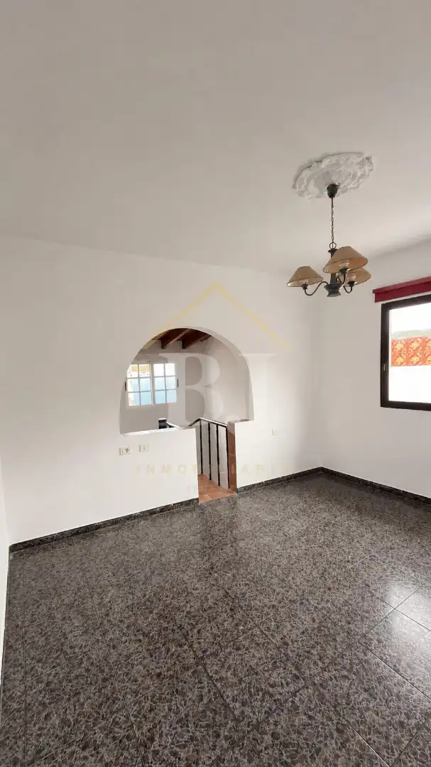 Casa o xalet en venda en Los Silos amb Terrassa, Traster i Balcó