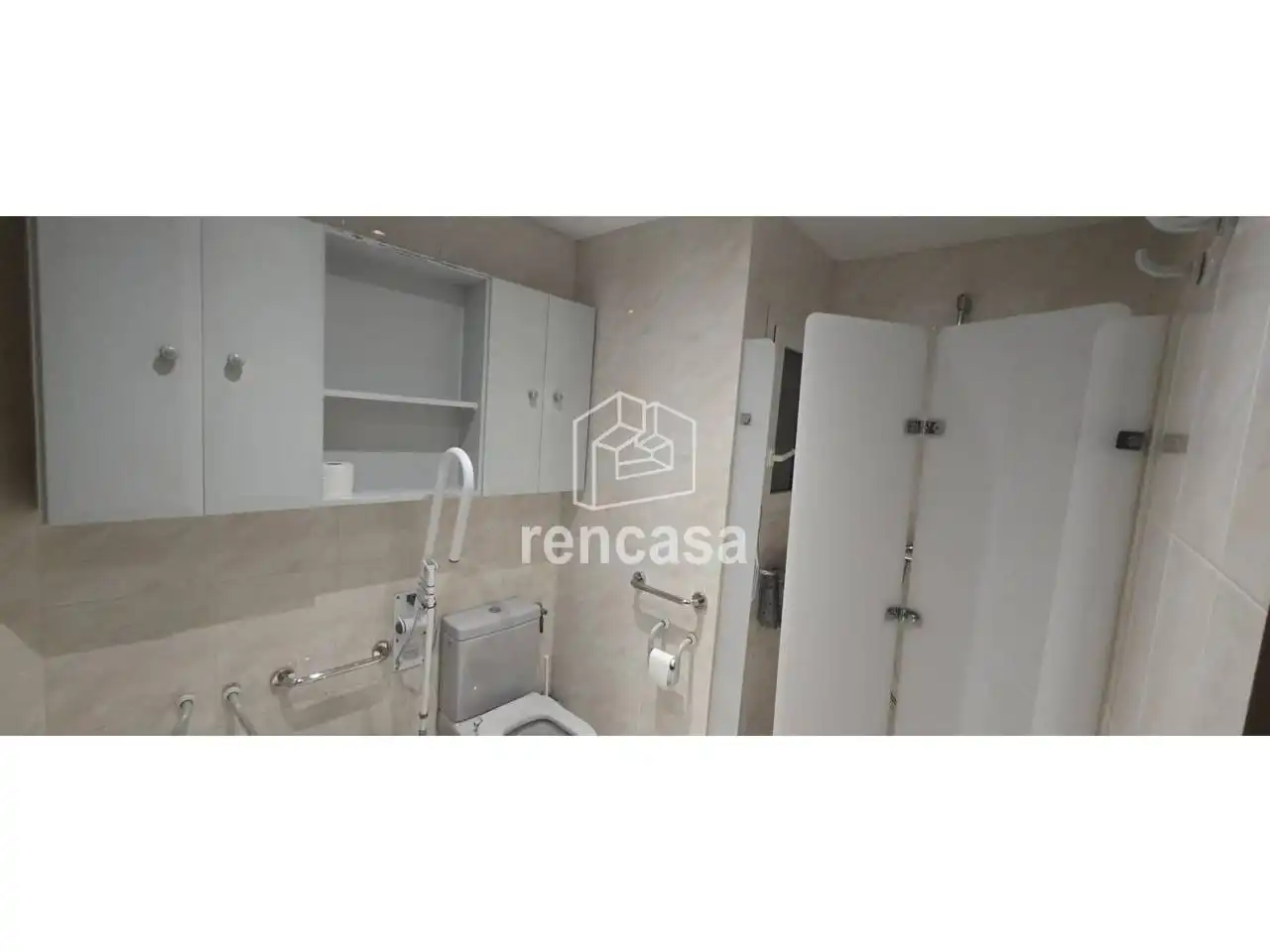 Badezimmer von Wohnung zum Verkauf in Lleida mit Heizung, Terrasse und Möbliert