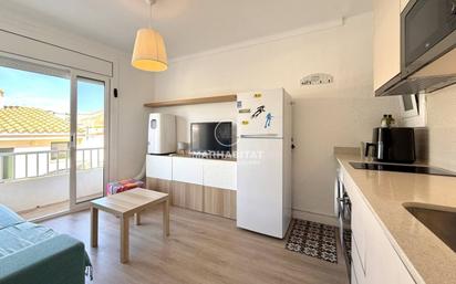 Cuina de Estudi en venda en L'Escala amb Calefacció, Parquet i Moblat