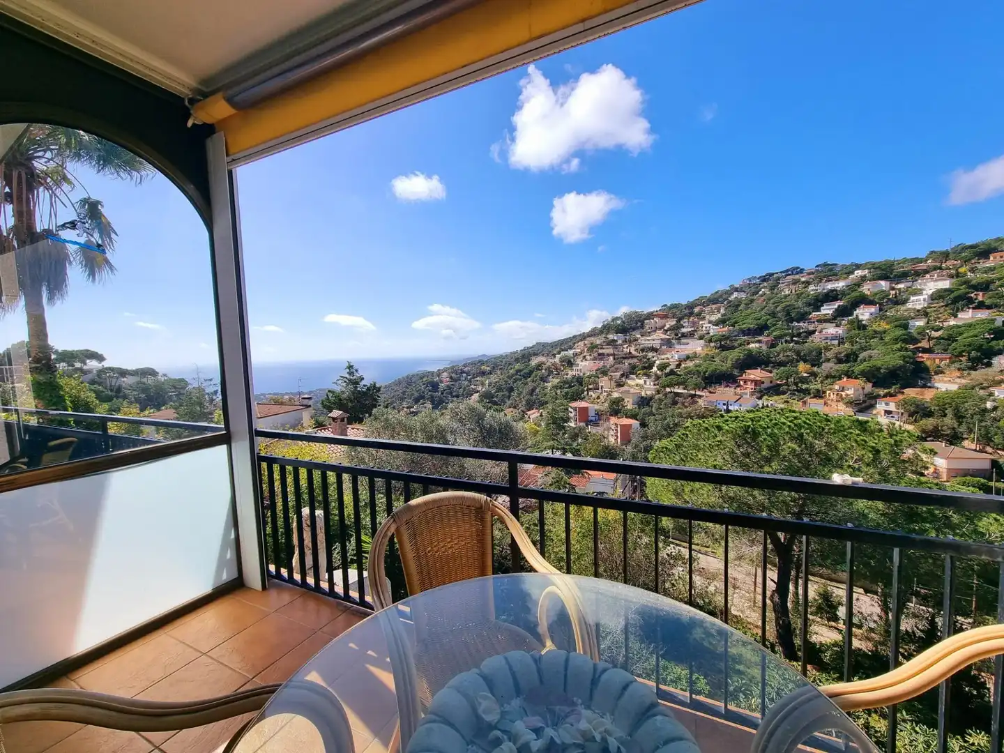 Vista exterior de Casa o xalet en venda en Lloret de Mar amb Jardí privat, Terrassa i Balcó