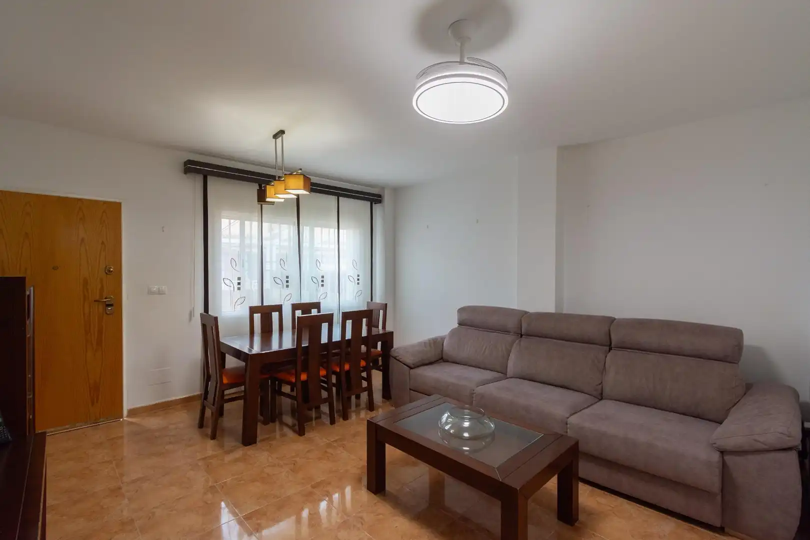 Sala d'estar de Casa o xalet en venda en Cartagena amb Aire condicionat, Calefacció i Jardí privat