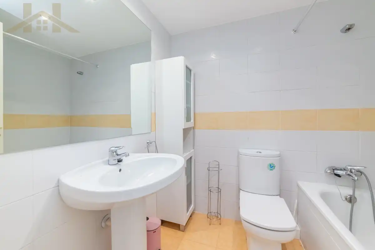 Bany de Dúplex en venda en Pinto amb Aire condicionat, Calefacció i Terrassa