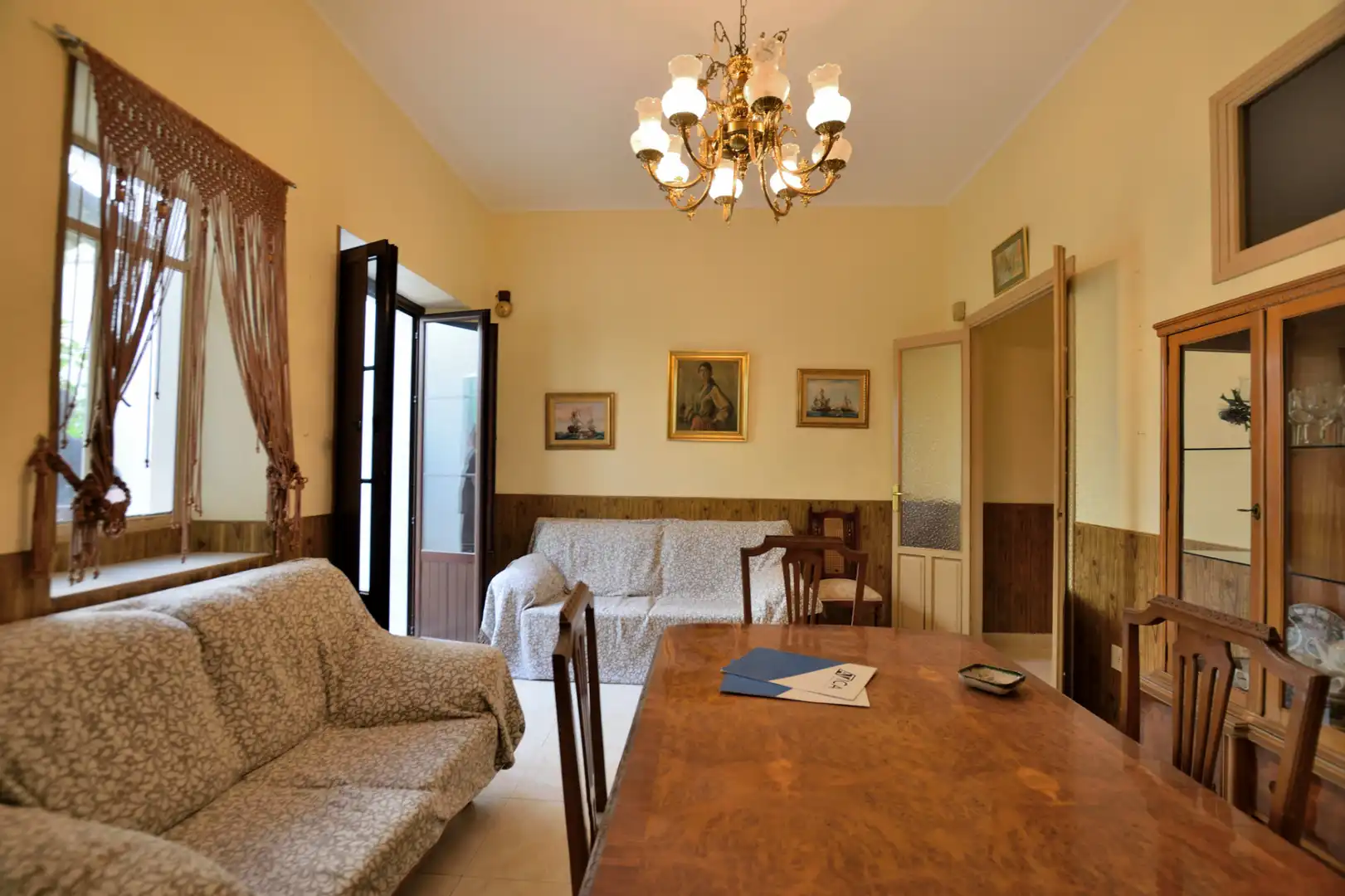 Casa a schiera con terrazza in vendita a Calle Sevilla