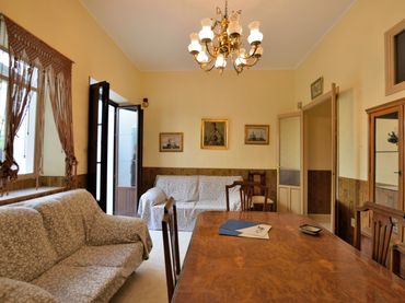 Reihenhaus mit Balkon zum Verkauf in Calle Sevilla