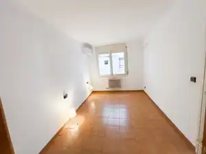 Piso en venta en Figueres, Girona
