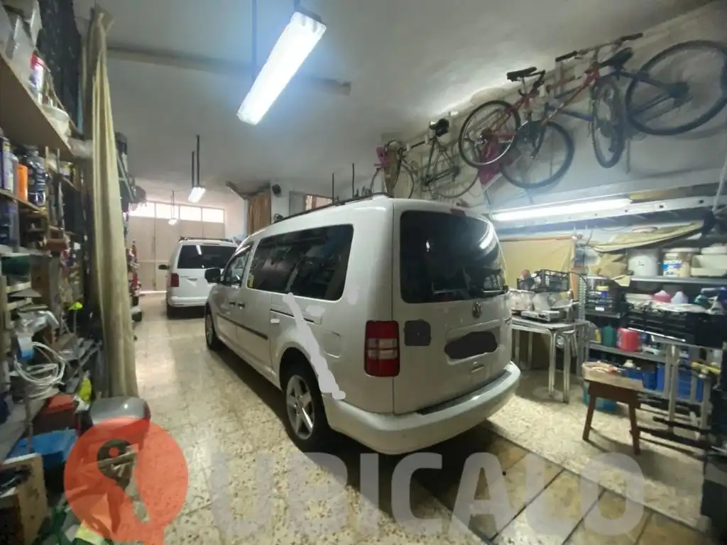Parking de Casa adosada en venta en San Cristóbal de la Laguna con Terraza, Trastero y Amueblado