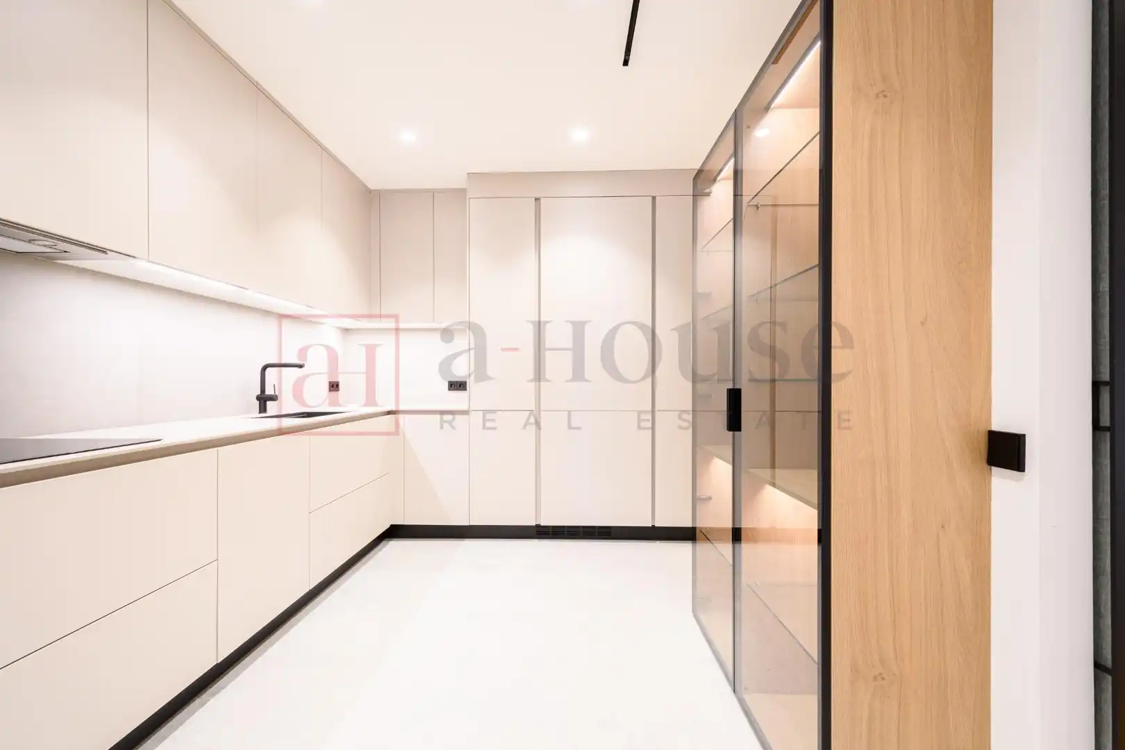 Appartamento con terrazza in vendita a Calle de Còrsega, imagen 10
