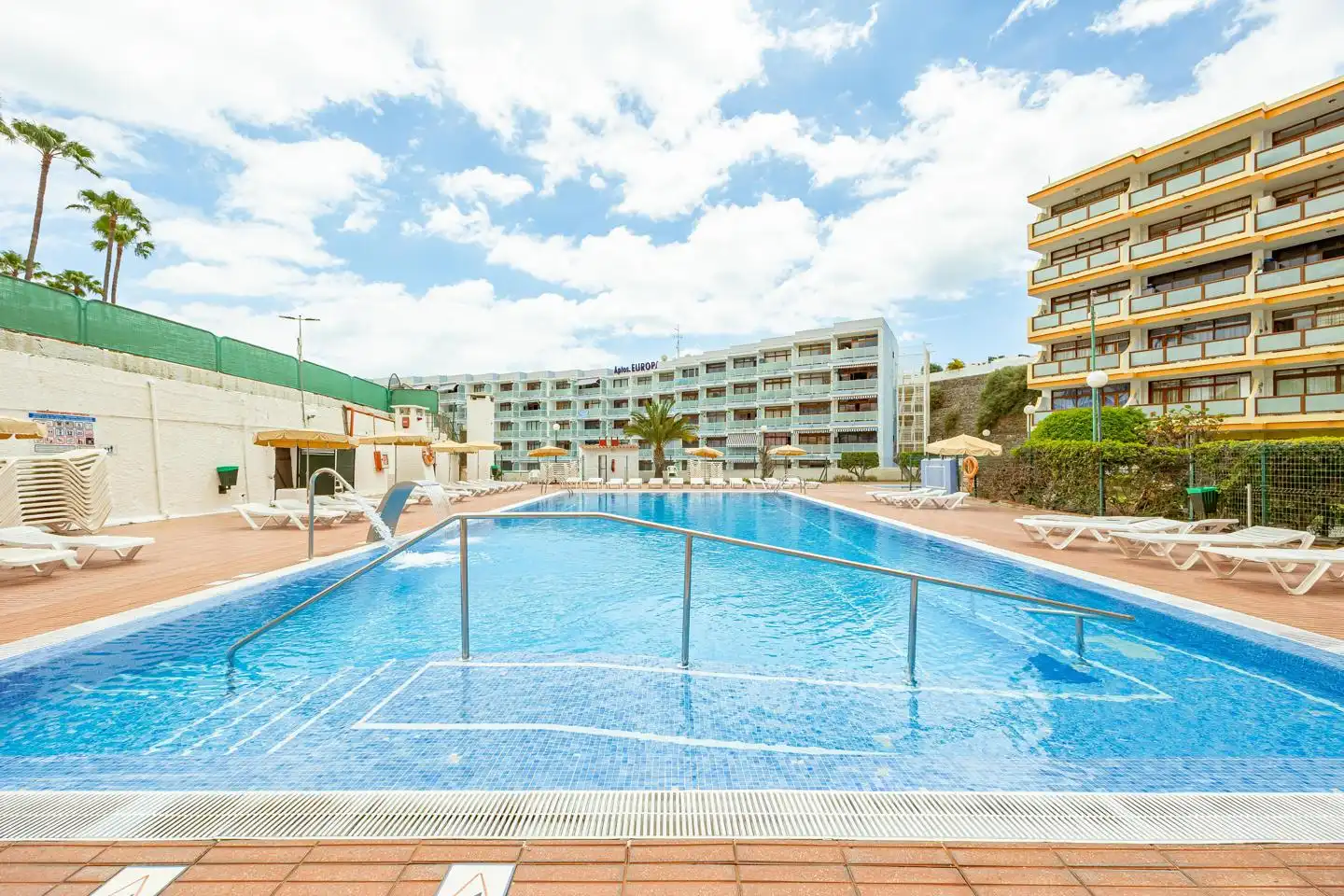 Piscina de Piso en venta en San Bartolomé de Tirajana