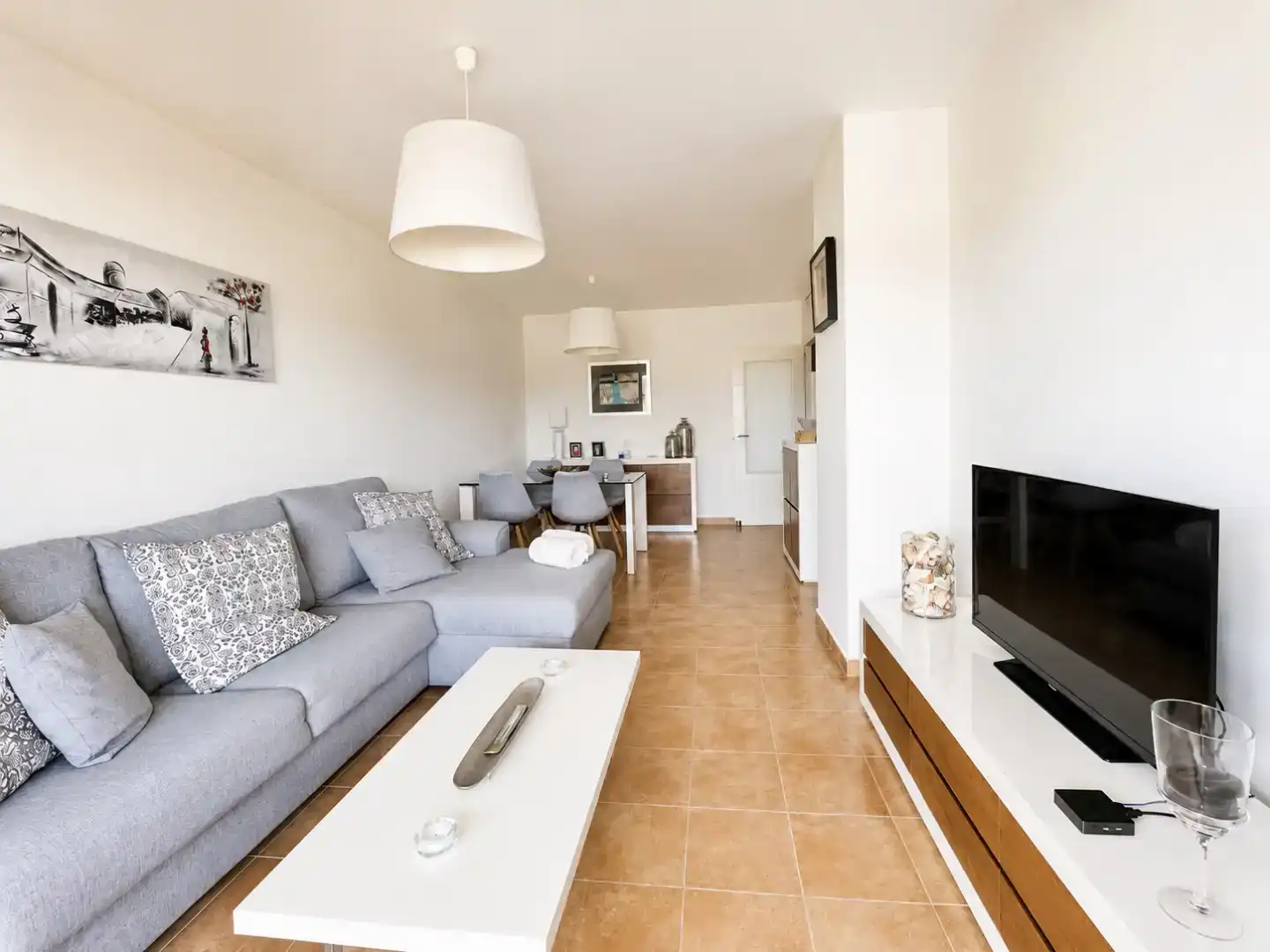 Sala de estar de Piso en venta en La Alcaidesa con Aire acondicionado, Piscina y Balcón